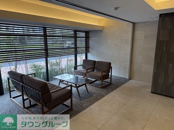 ONE ROOF RESIDENCE KIBA WESTの物件内観写真